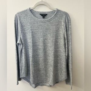 Banana Republic Long Sleeve; Large
